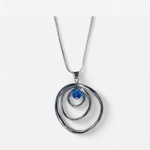 Elegant Silver and Blue Pendant Necklace